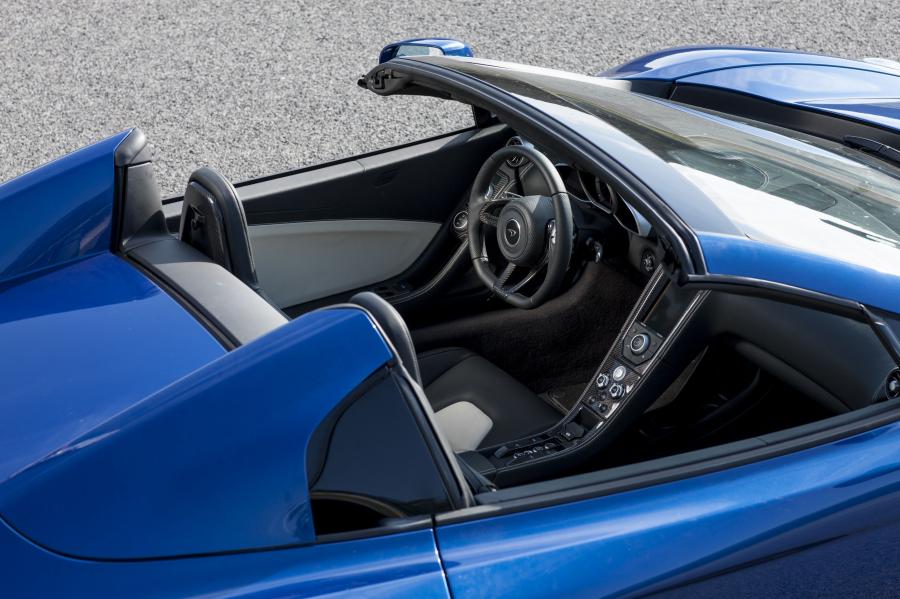  McLaren MP4-12C Spyder 2012 года  (фото 90 из 270)